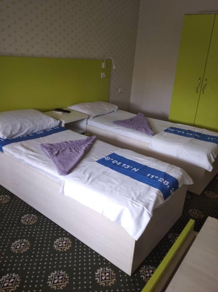 Anisa- Hostel Ντουσαμπέ Εξωτερικό φωτογραφία